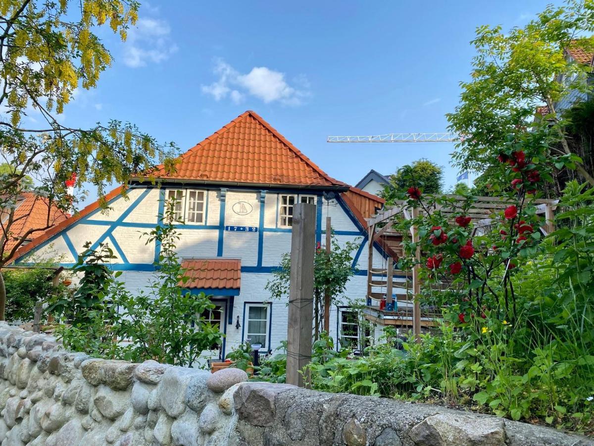 Fischerhaus Blankenese Hamburg Exterior foto
